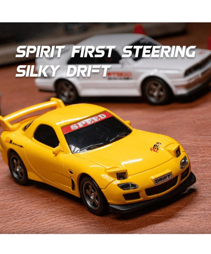 Classic Legend Drift Car 25KMPH 1/43